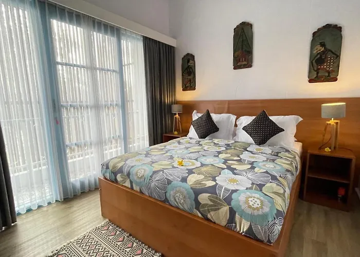 6 Bedrooms Villa With Private Pool - Omah Dingoto